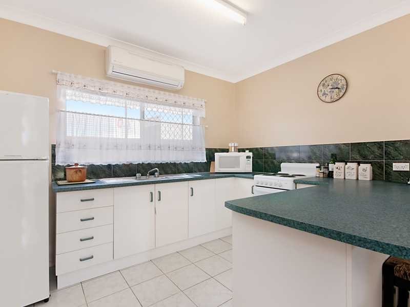 1/11 Ingham Court, Mooroobool QLD 4870