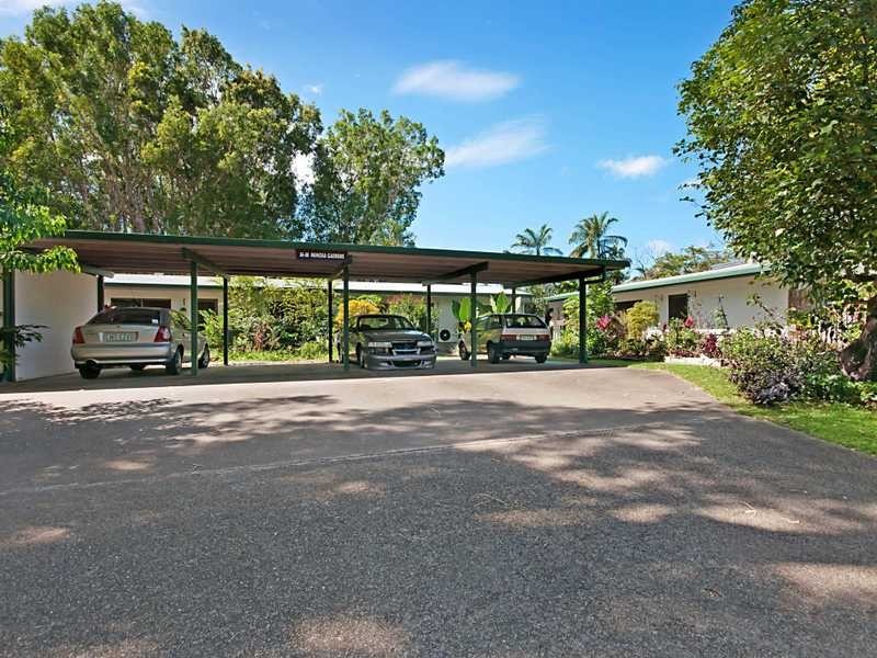 2/36 Mimosa Street, Holloways Beach QLD 4878