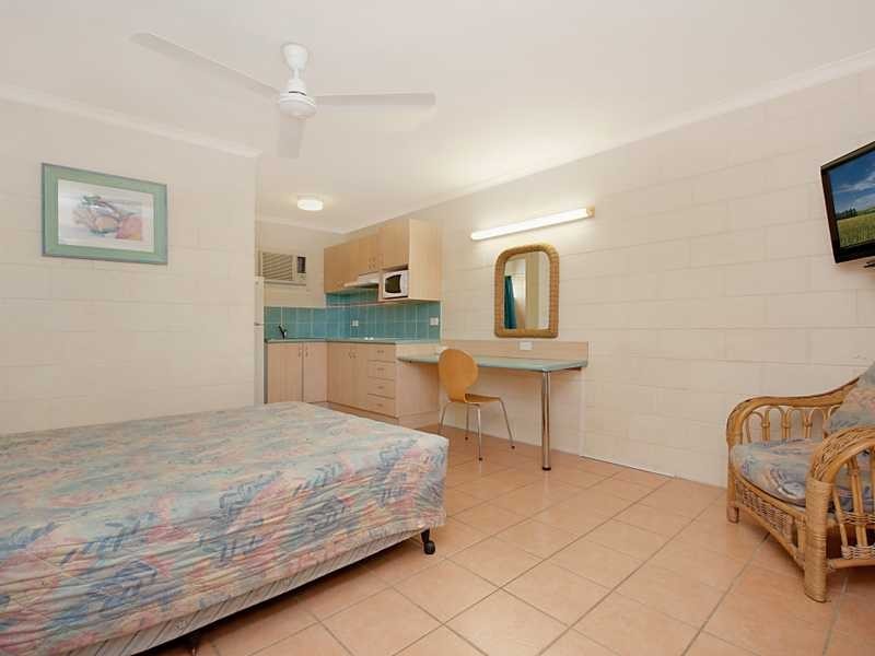 390/1 Anderson Road, Woree QLD 4868