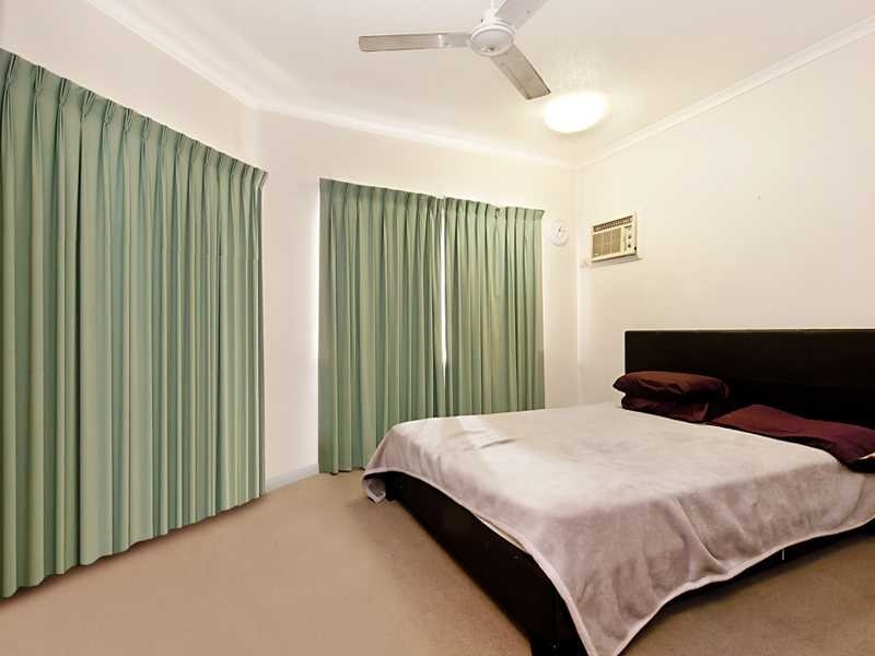 1/367-371 McLeod Street, Cairns North QLD 4870