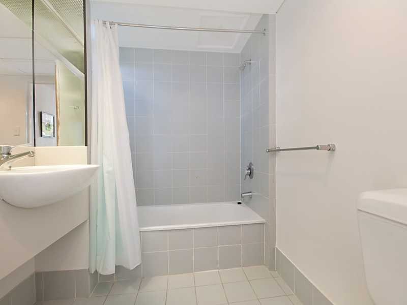 34 A&B/209 Abbott Street, Cairns North QLD 4870