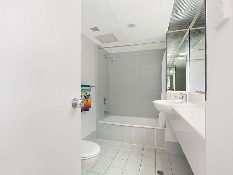 34 A&B/209 Abbott Street, Cairns North QLD 4870