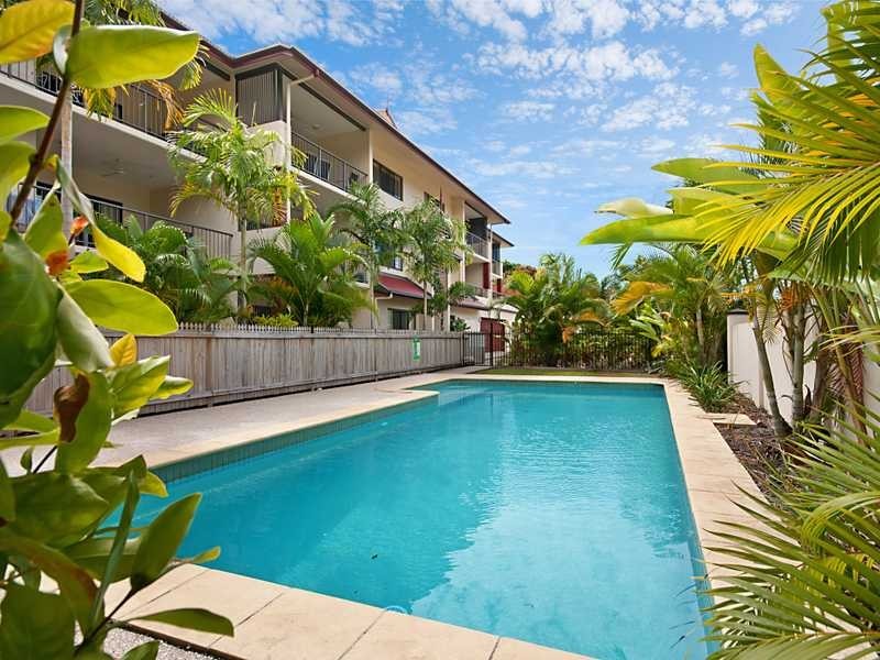 6/68 Charles Street, Cairns QLD 4870