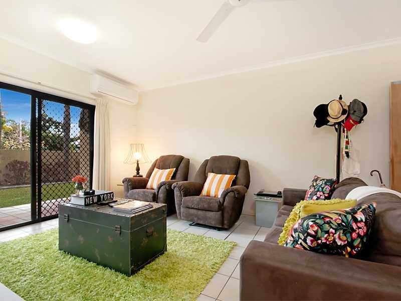 2/367 McLeod Street, Cairns North QLD 4870