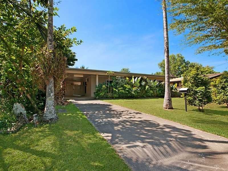 4 Torrance Avenue, Edge Hill QLD 4870