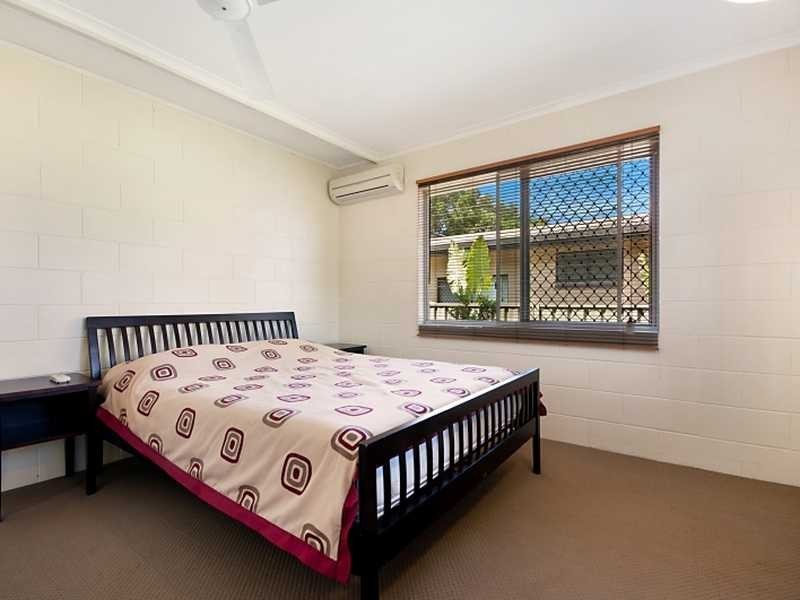 4 Torrance Avenue, Edge Hill QLD 4870