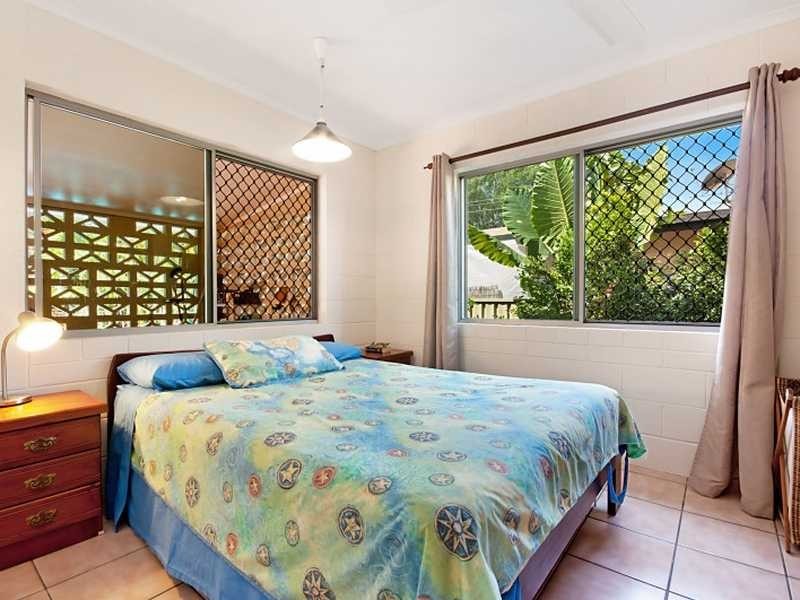 4 Torrance Avenue, Edge Hill QLD 4870