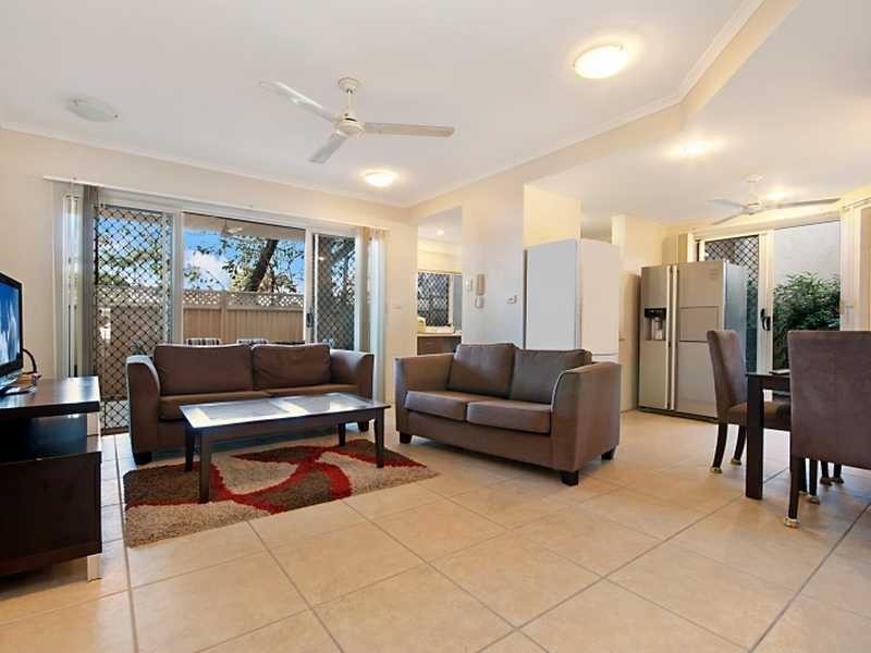 1/106 McLeod Street, Cairns City QLD 4870