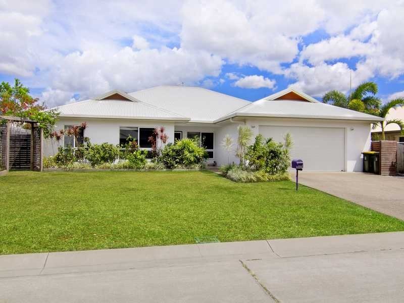 22 Chystanthus Street, Trinity Park QLD 4879