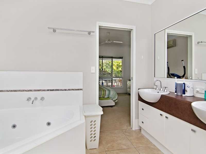 22 Chystanthus Street, Trinity Park QLD 4879
