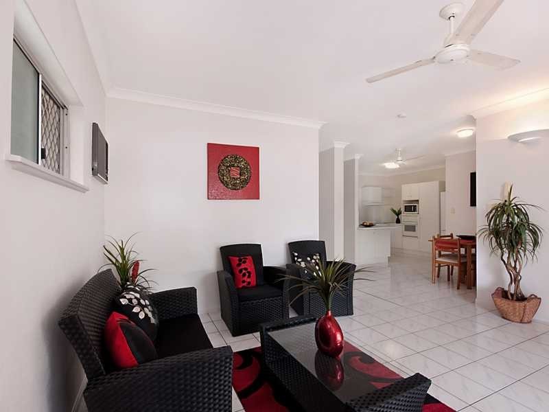3/60 Martyn Street, Cairns QLD 4870