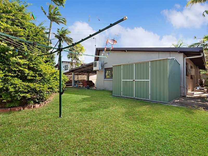 21 Calder Street, Edge Hill QLD 4870