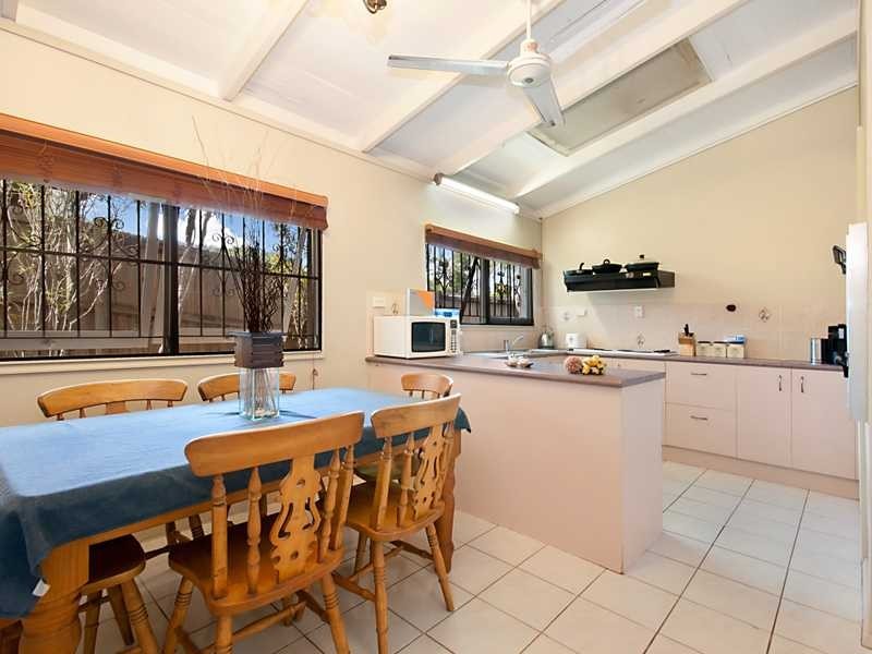 21 Calder Street, Edge Hill QLD 4870