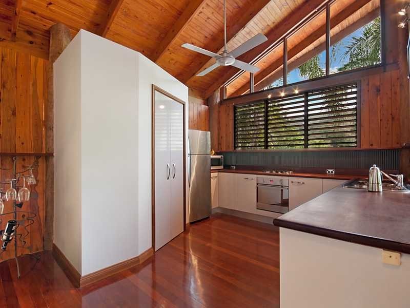 13 Licuala Close, Kamerunga QLD 4870