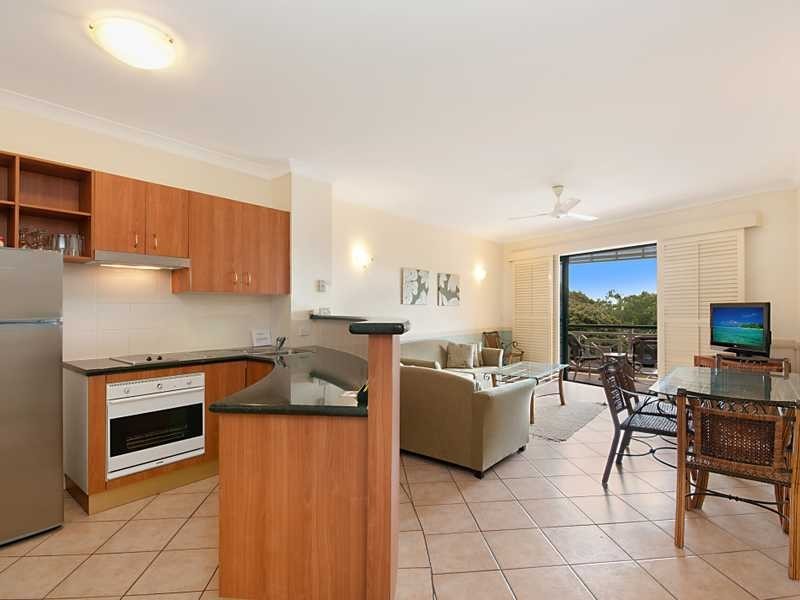 21/233 Esplanade, Cairns North QLD 4870