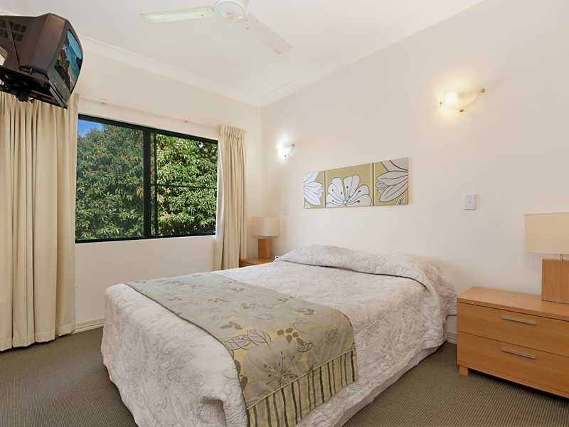 21/233 Esplanade, Cairns North QLD 4870