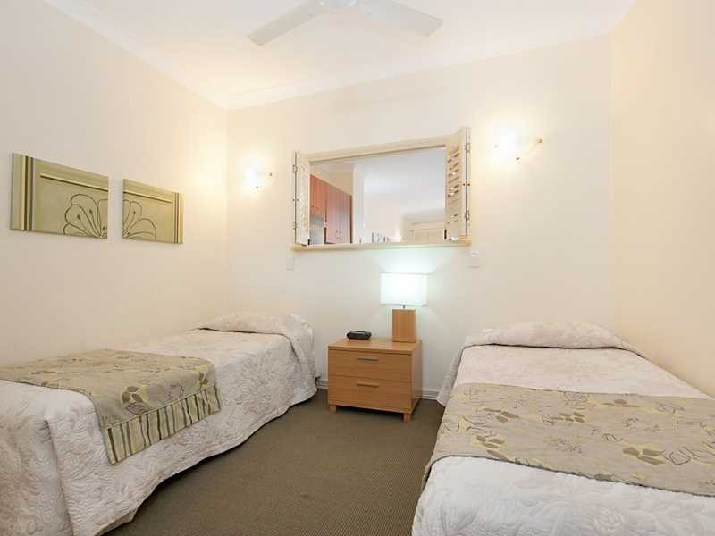 21/233 Esplanade, Cairns North QLD 4870