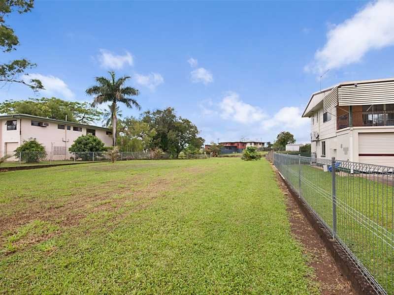 30 Jodrell Street, Innisfail QLD 4860