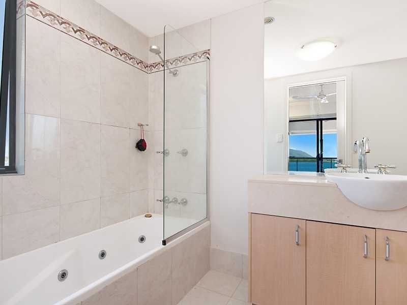 803/3 Abbott Street, Cairns City QLD 4870