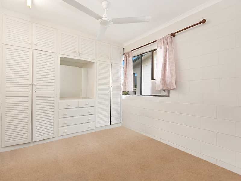 11/7 McPherson Close, Edge Hill QLD 4870