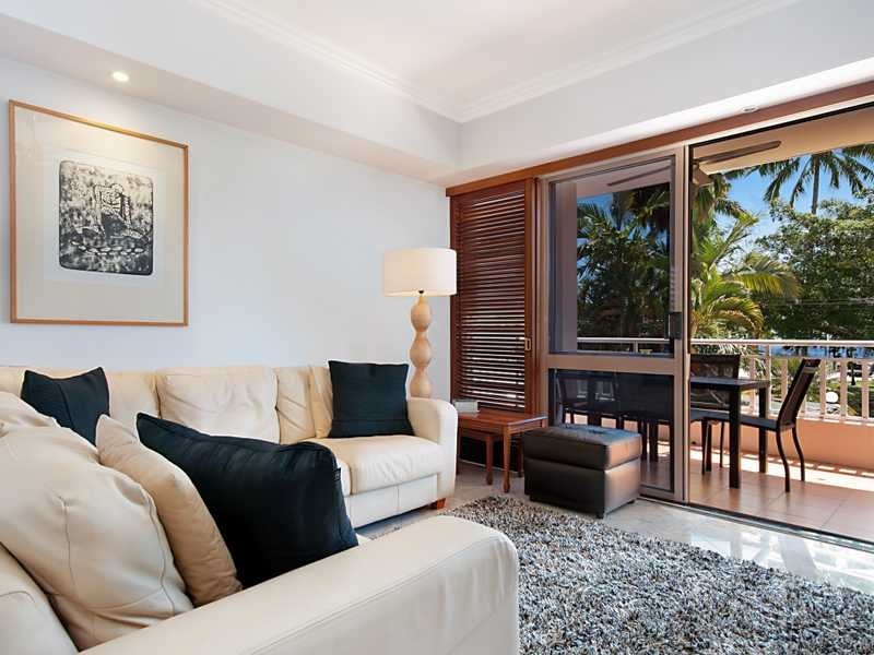 10/267 Esplanade, Cairns North QLD 4870