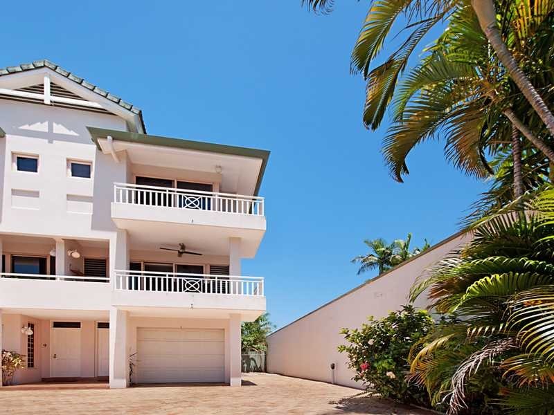 10/267 Esplanade, Cairns North QLD 4870