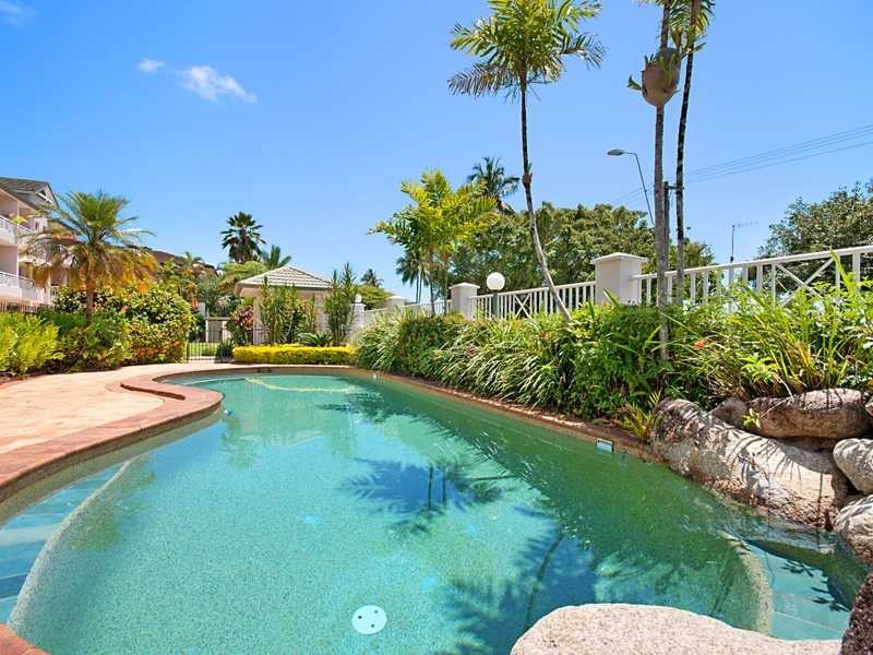 10/267 Esplanade, Cairns North QLD 4870