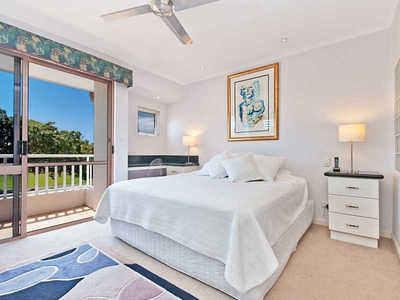 10/267 Esplanade, Cairns North QLD 4870