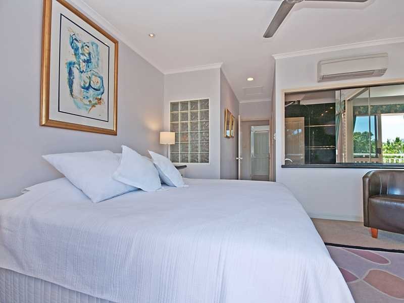 10/267 Esplanade, Cairns North QLD 4870