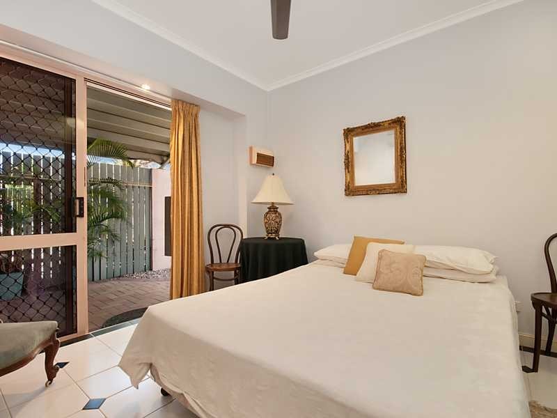 10/267 Esplanade, Cairns North QLD 4870