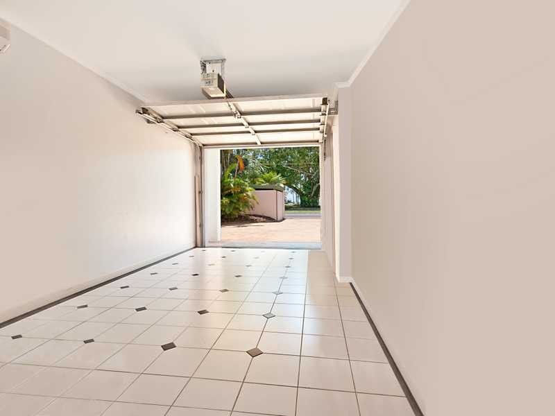 10/267 Esplanade, Cairns North QLD 4870