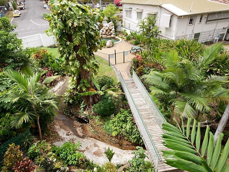 21/133 Collins Avenue, Edge Hill QLD 4870