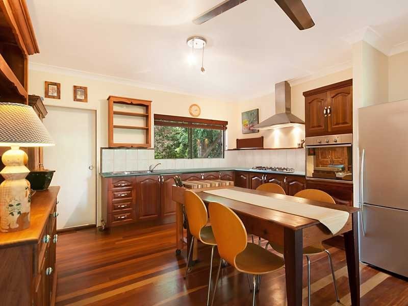 1 Russellia Street, Redlynch QLD 4870