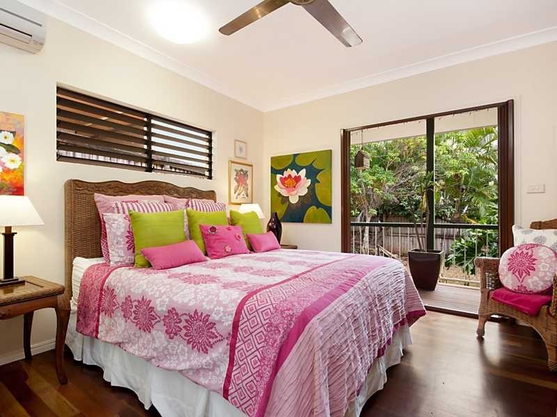 1 Russellia Street, Redlynch QLD 4870