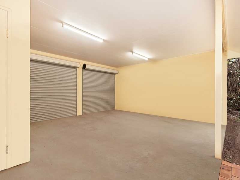 1 Russellia Street, Redlynch QLD 4870