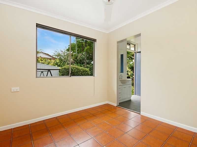 125 Jensen Street, Whitfield QLD 4870