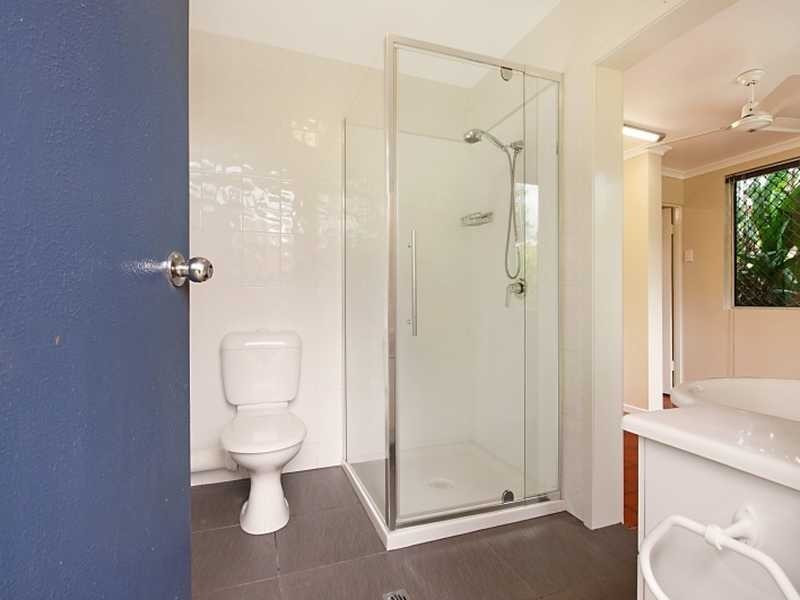 125 Jensen Street, Whitfield QLD 4870