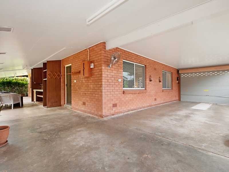 125 Jensen Street, Whitfield QLD 4870