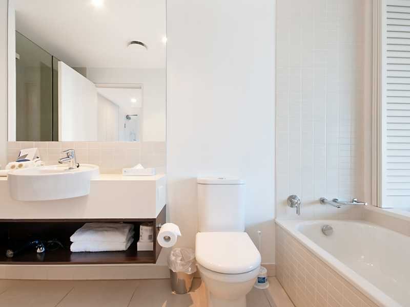 206/1 Marlin Parade, Cairns City QLD 4870