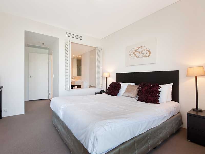 206/1 Marlin Parade, Cairns City QLD 4870