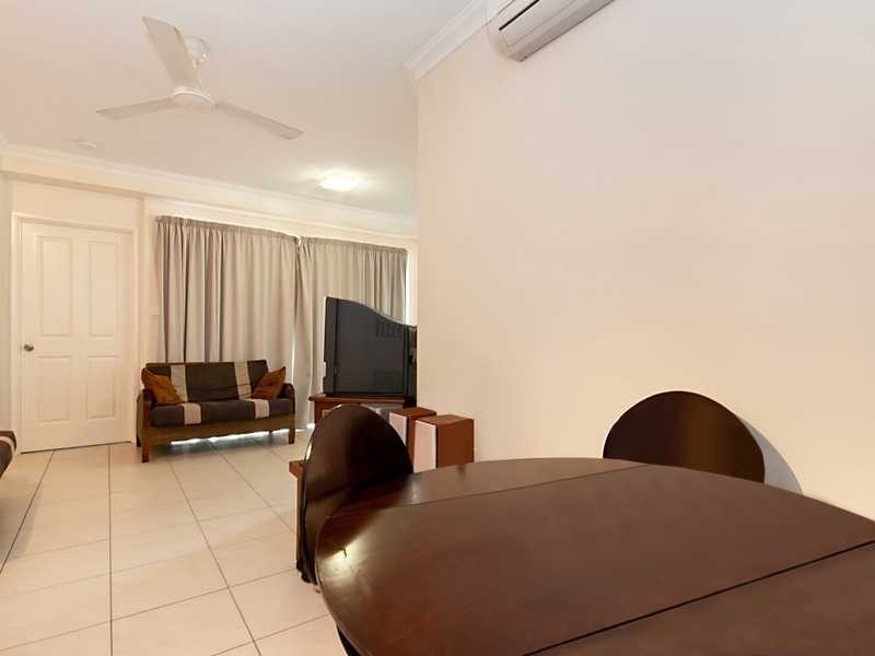 4/210 Grafton Street, Cairns North QLD 4870