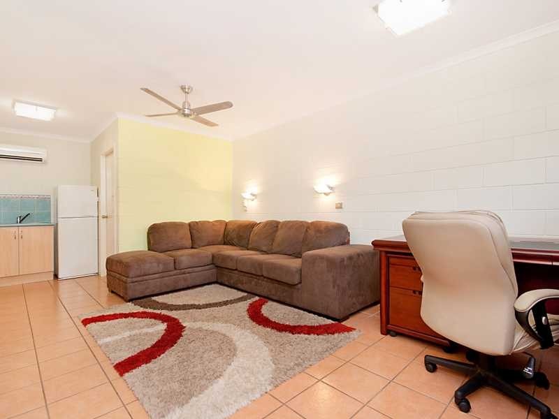 400/1 Anderson Road, Woree QLD 4868