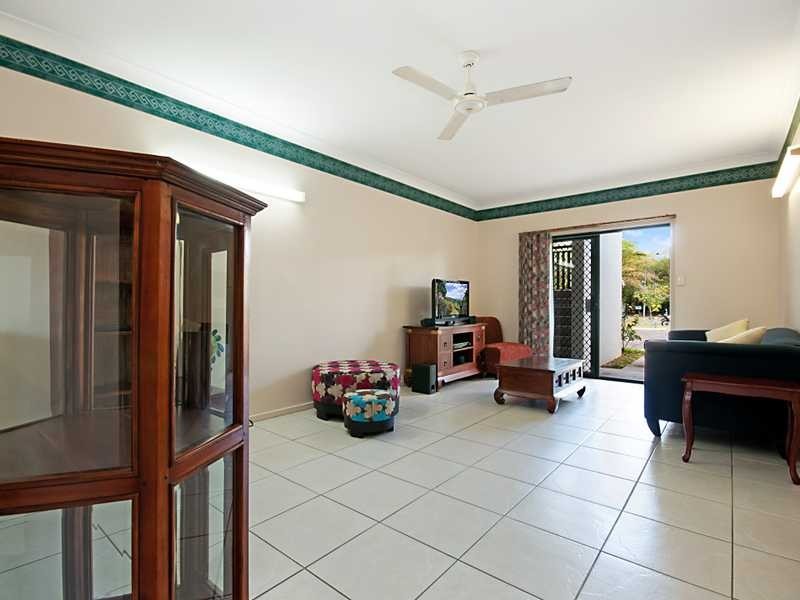 1/10 Ingham Court, Cairns QLD 4870