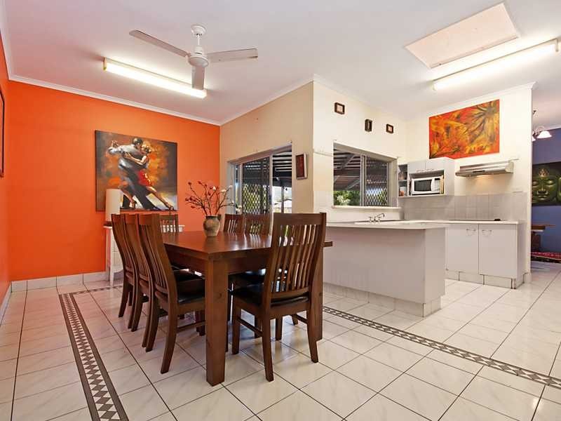 42 Adam Drive, Brinsmead QLD 4870