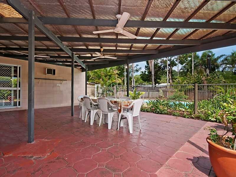 42 Adam Drive, Brinsmead QLD 4870