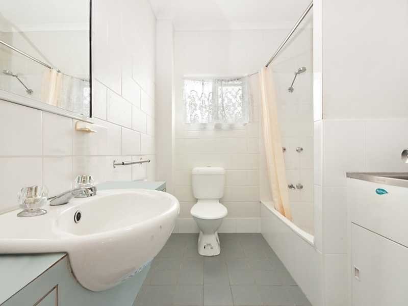 27/7-9 Charlotte Close, Woree QLD 4868