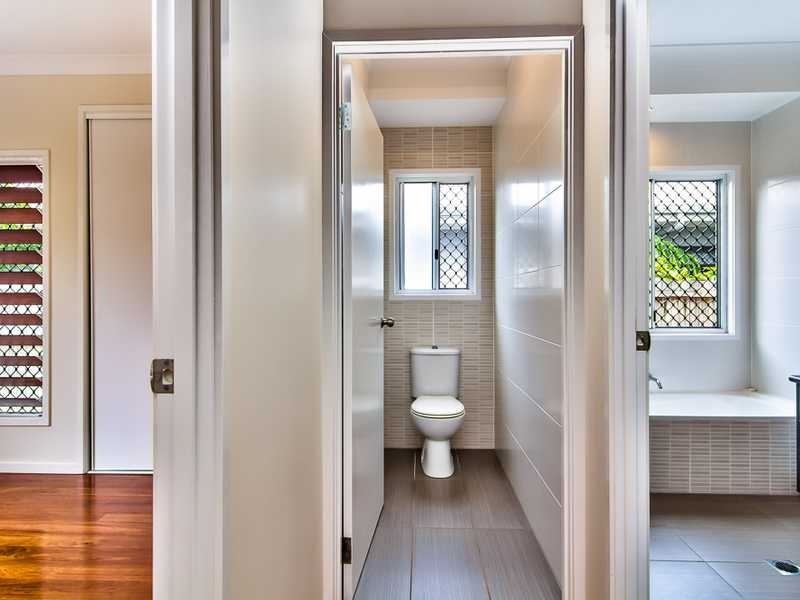3 Davidson Close, Redlynch QLD 4870