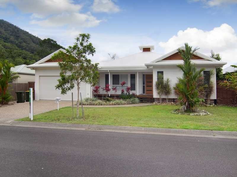 3 Davidson Close, Redlynch QLD 4870