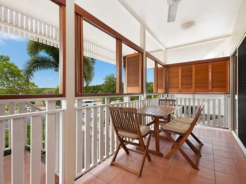 10/5 Lily Street, Cairns North QLD 4870