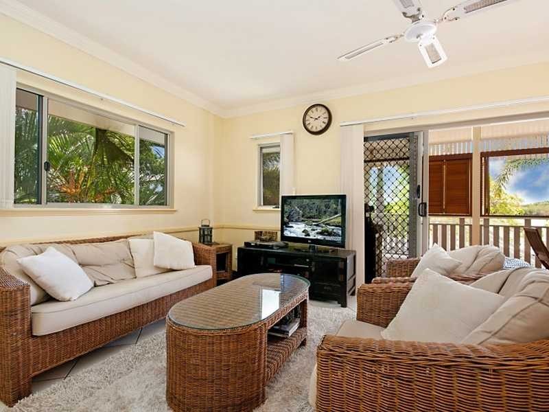 10/5 Lily Street, Cairns North QLD 4870